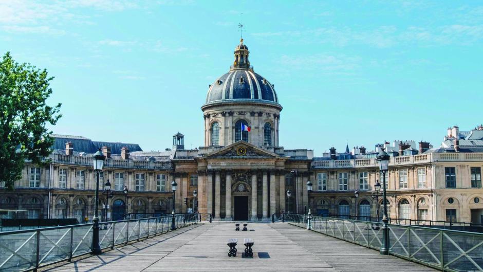 Coupole_PontdesArts_Credit_Victor_Point_H-K