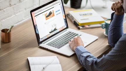 Les services digitaux accélèrent
